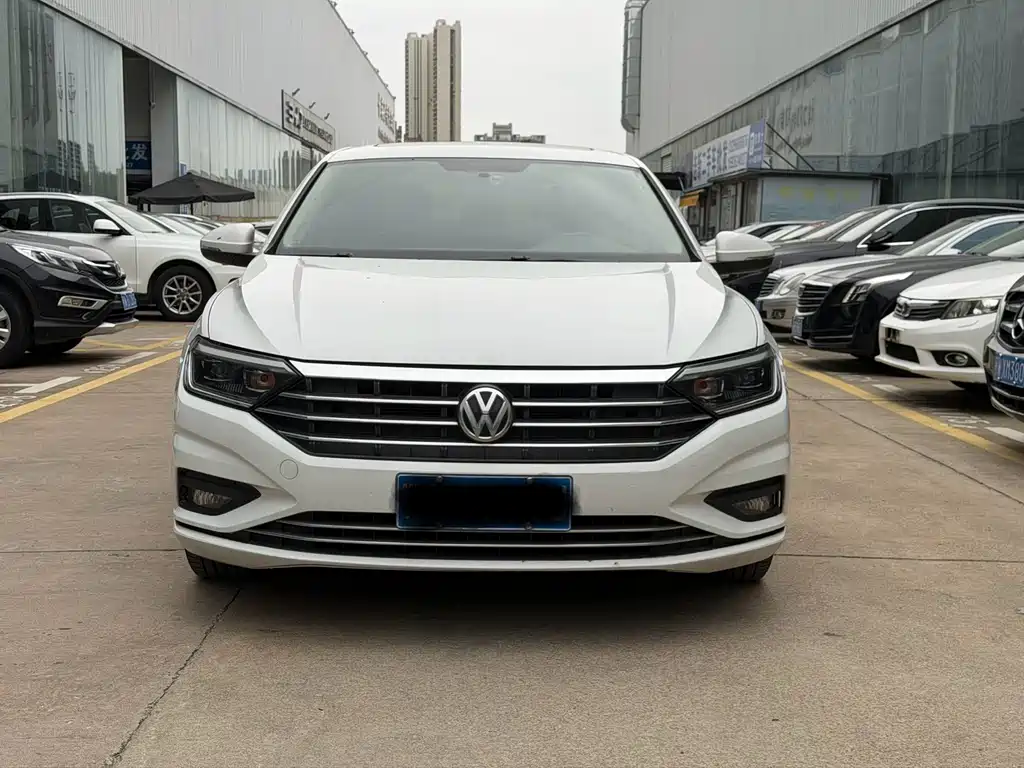 Volkswagen Sagitar — миниатюра 2