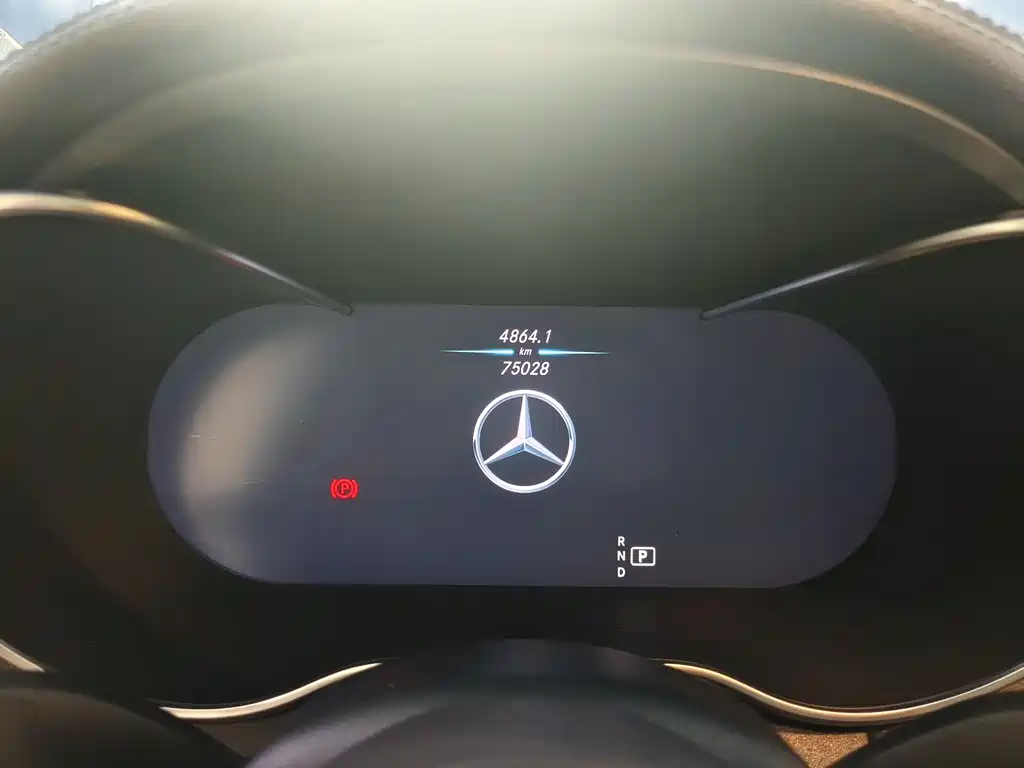 Mercedes-Benz C-Class — миниатюра 12