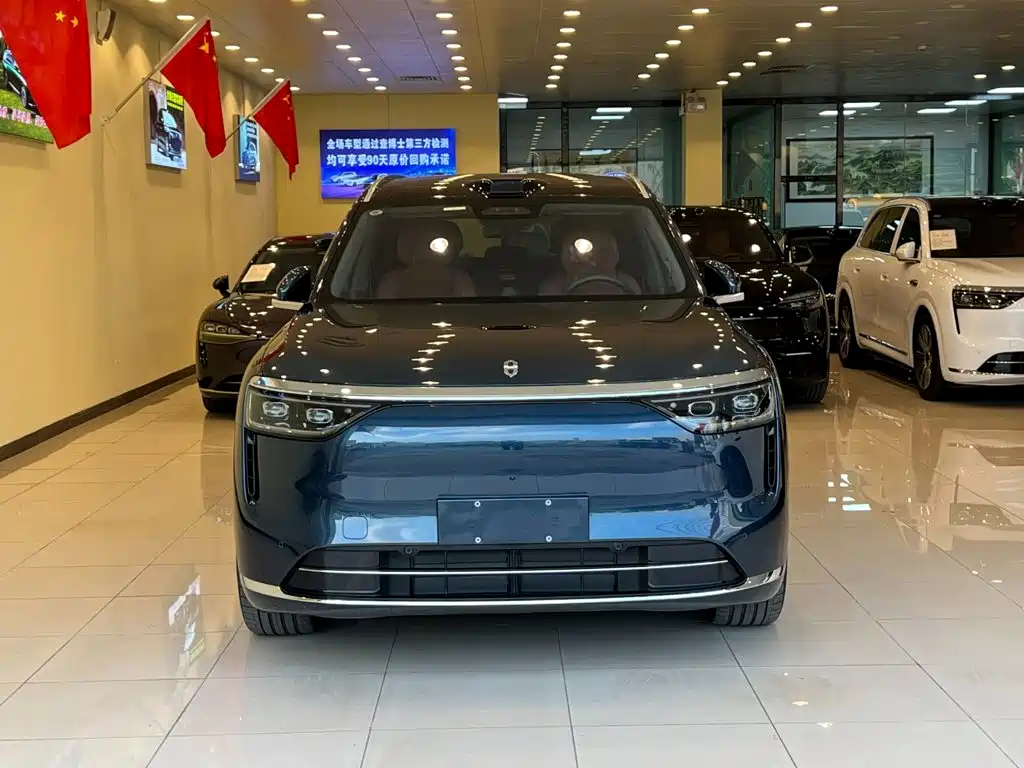 AITO AITO M8 — миниатюра 2