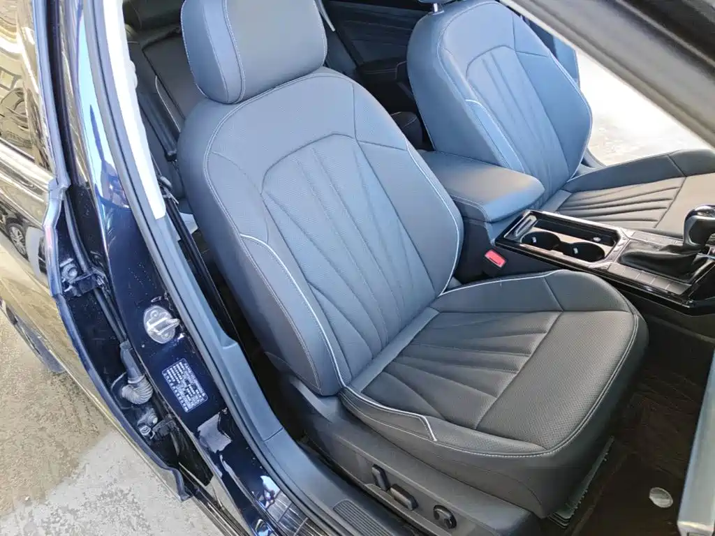 Volkswagen Passat — миниатюра 25