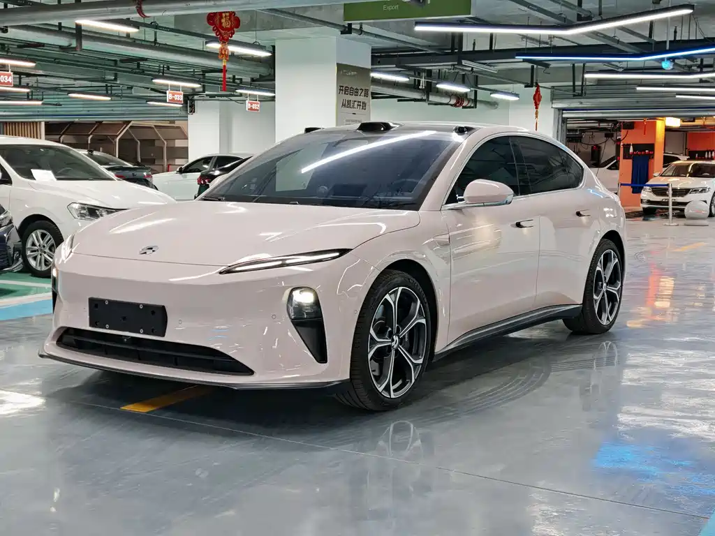 NIO NIO ET5
