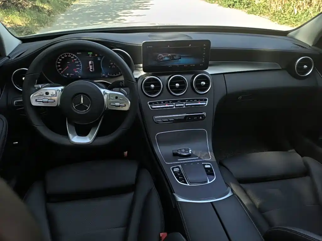 Mercedes-Benz C-Class — миниатюра 10