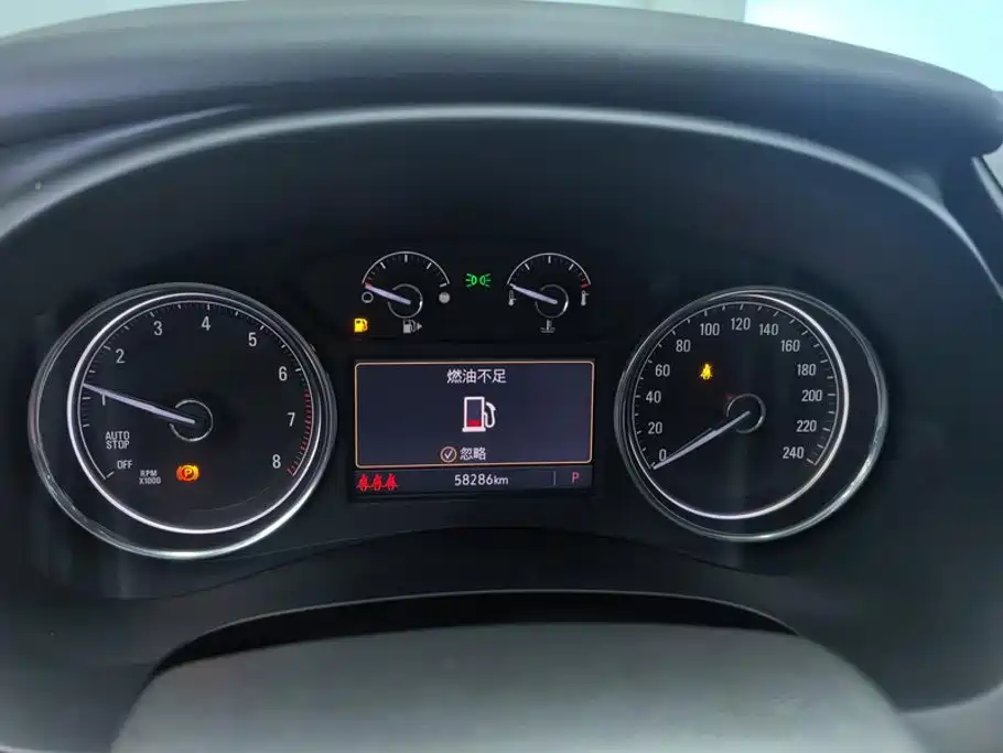 Buick LaCrosse — миниатюра 14