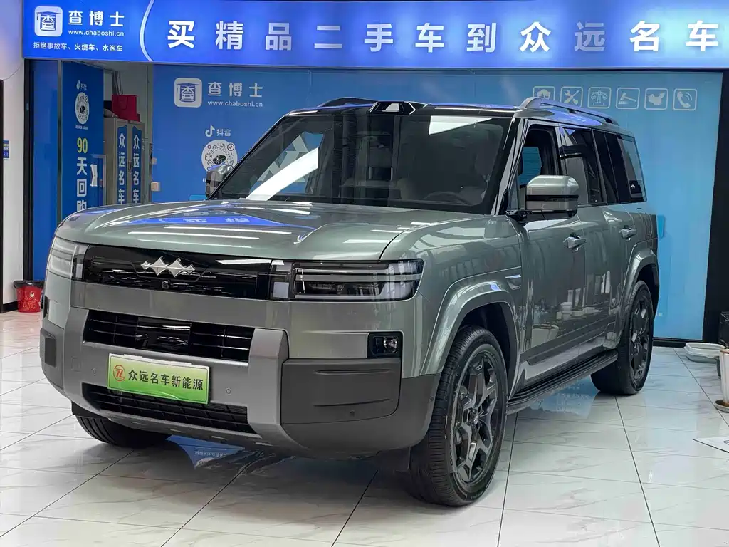 Fang Cheng Bao 钛7 2025