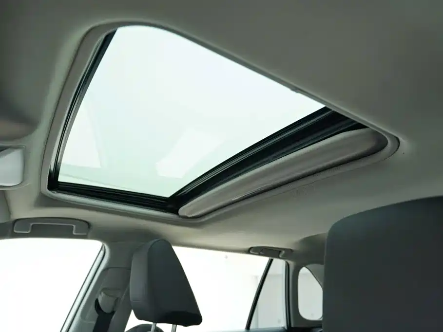 Toyota RAV4 — миниатюра 11