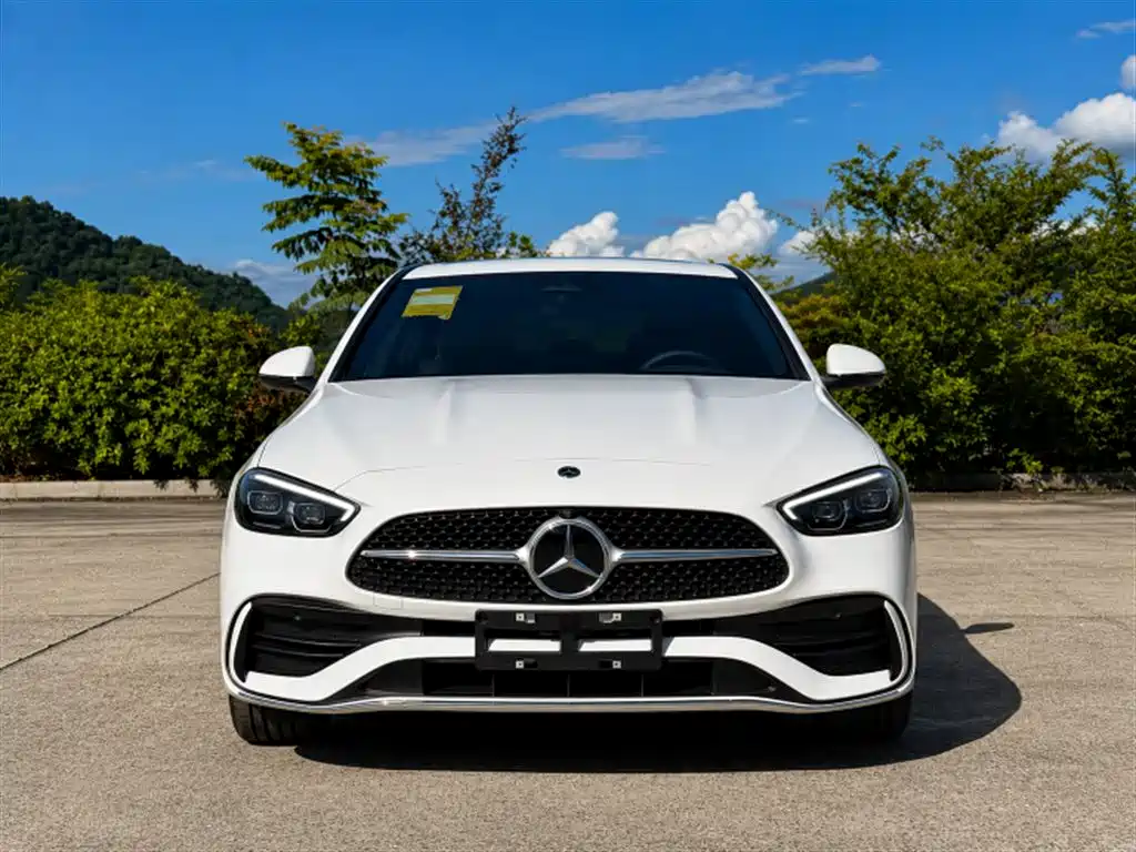 Mercedes-Benz C-Class — миниатюра 3