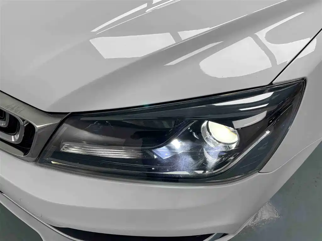 GEELY AUTOMOBILE EMGRAND