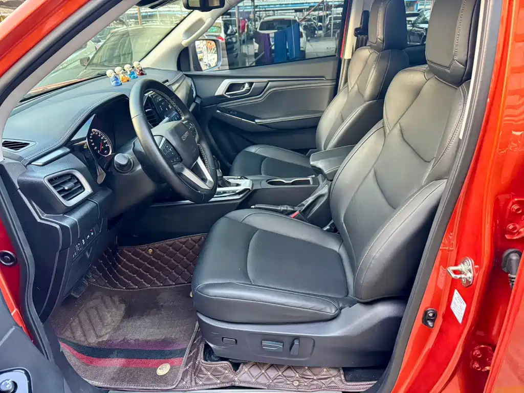 Isuzu D-MAX — миниатюра 14