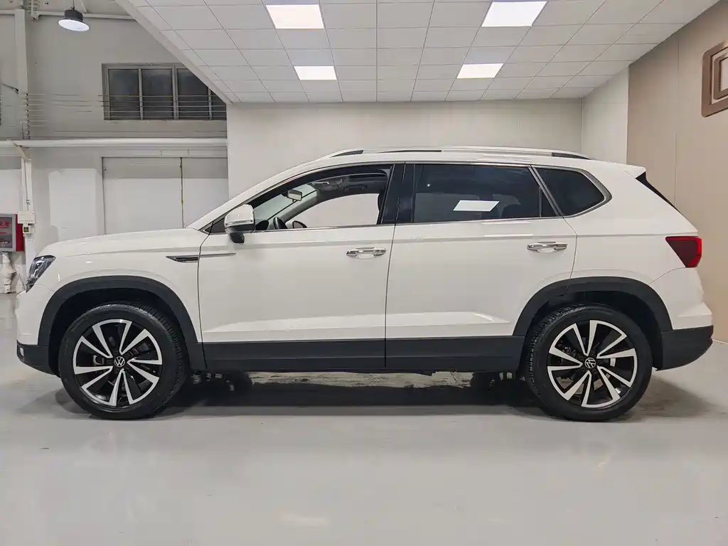 Volkswagen Tharu — миниатюра 14