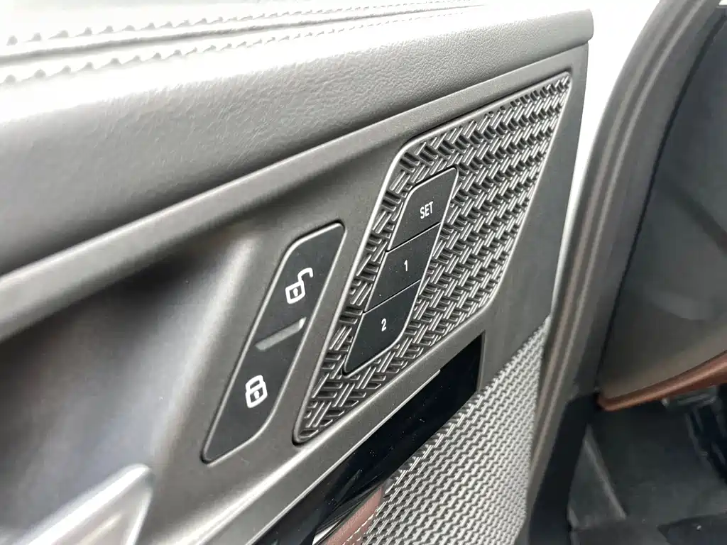 BMW X1 — миниатюра 11