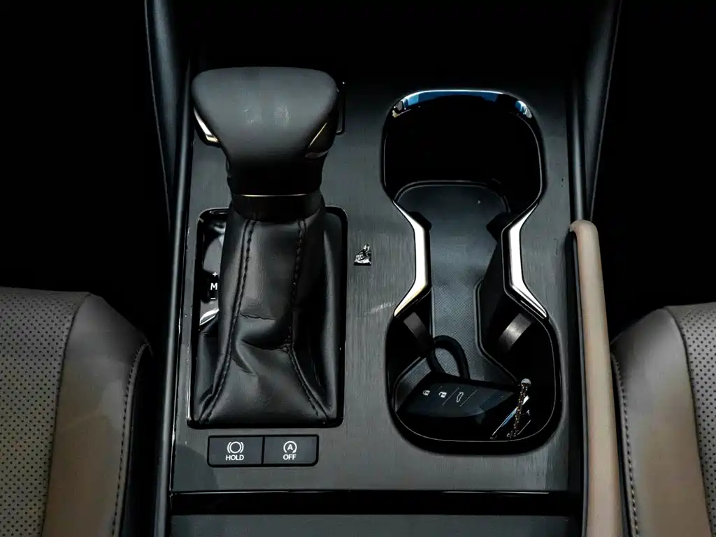 Lexus ES — миниатюра 21
