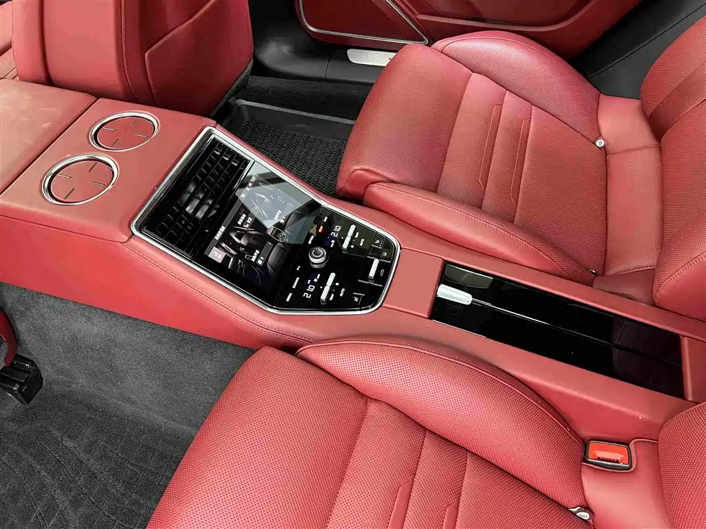 Porsche Panamera — миниатюра 8
