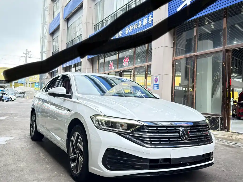 Volkswagen Sagitar — миниатюра 3