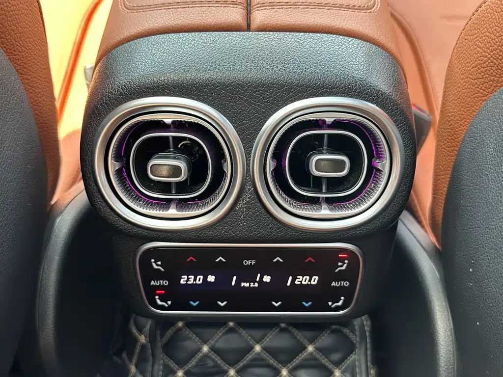 Mercedes-Benz GLC — миниатюра 18