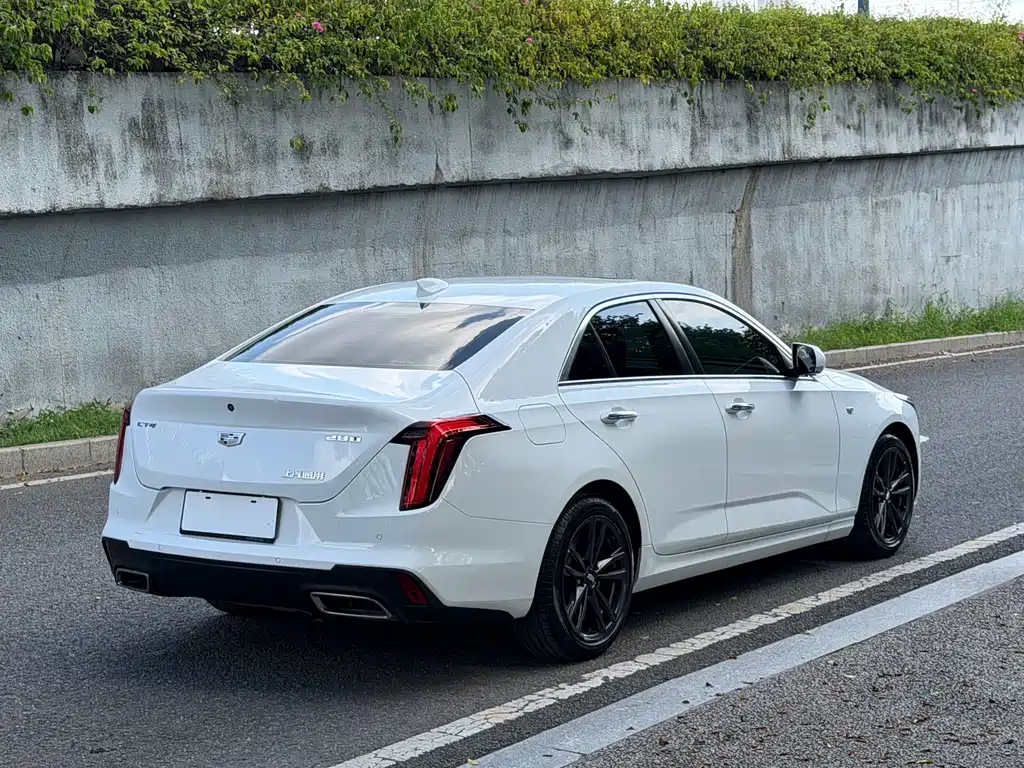 Cadillac CT4 28T Luxury Type, фото 9