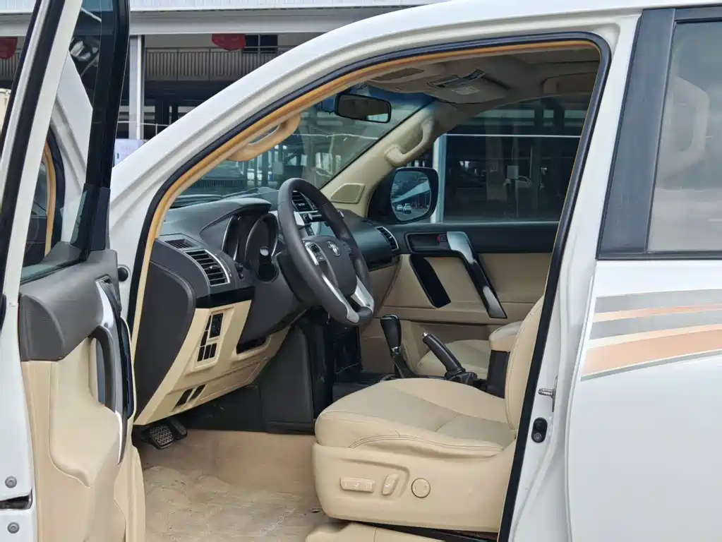 Toyota Prado — миниатюра 4