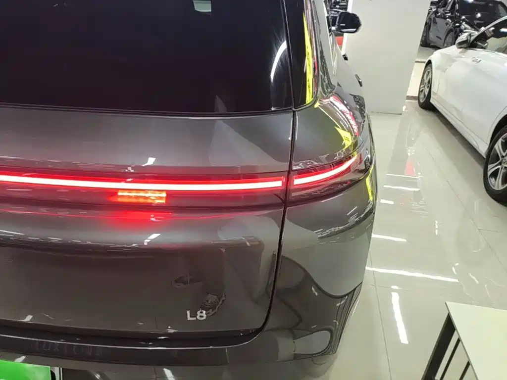 Li Auto Li L8 — миниатюра 8