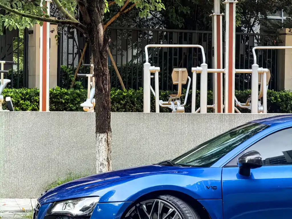 Audi R8 — миниатюра 13