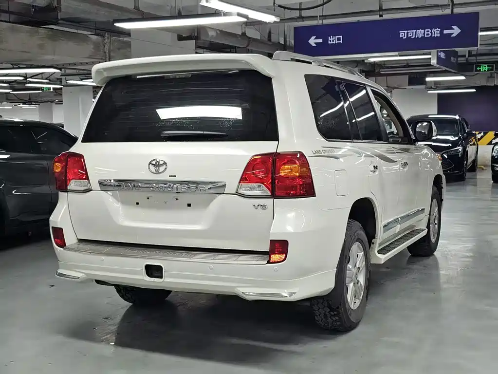 Toyota Land Cruiser — миниатюра 4