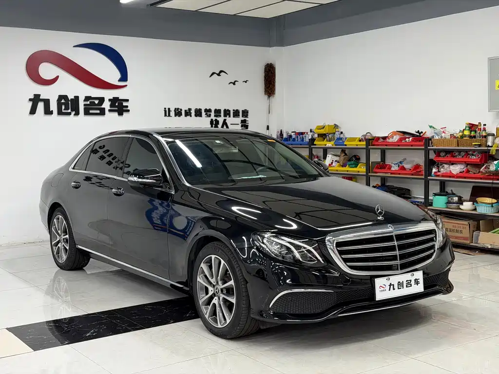 Mercedes-Benz E-Class — миниатюра 3