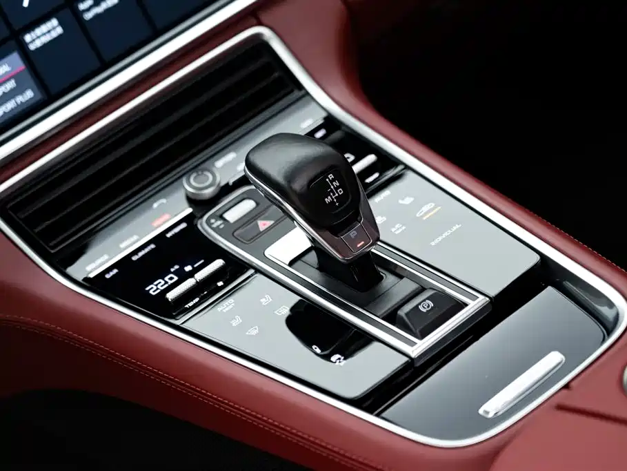 PORSCHE PANAMERA NEW ENERGY