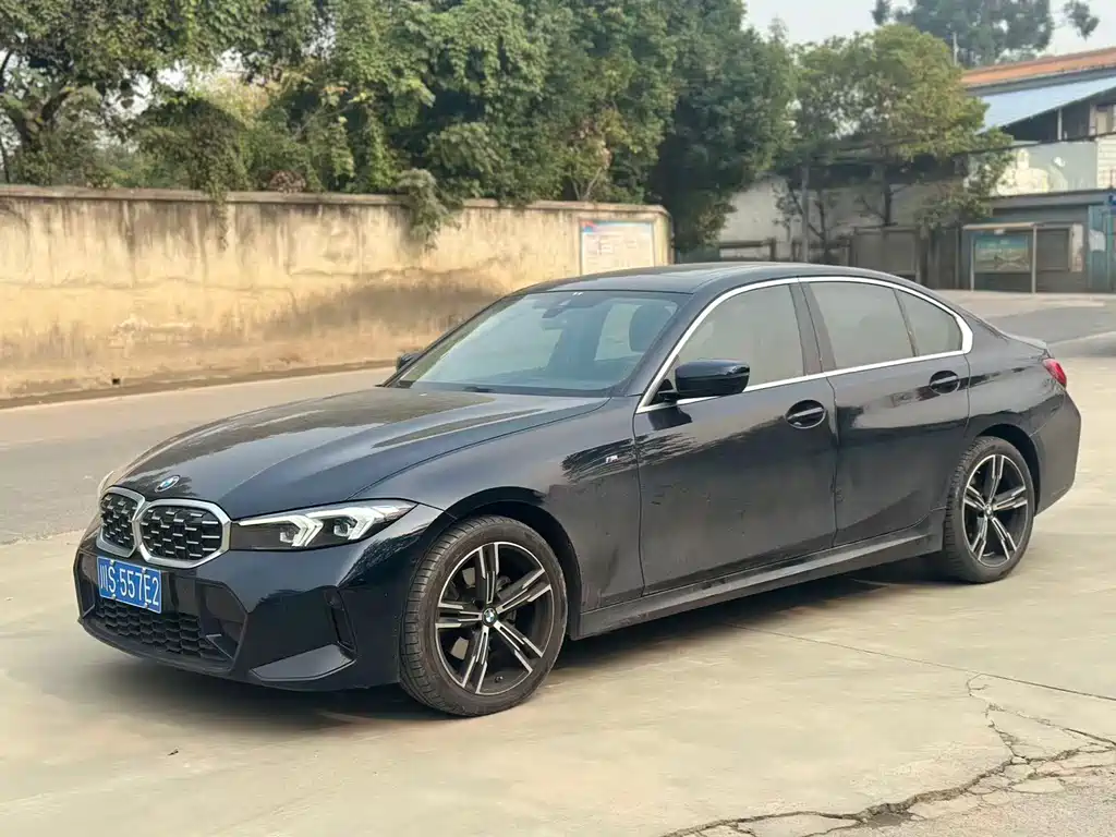 BMW 3 Series 2023