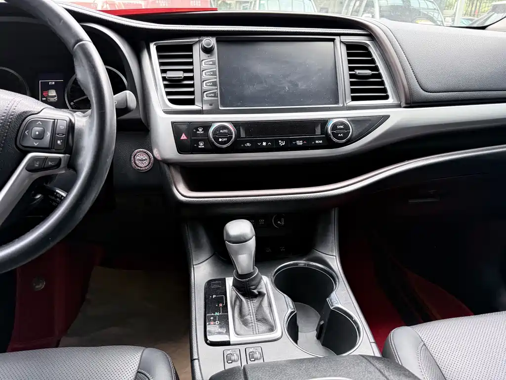 Toyota Highlander — миниатюра 15