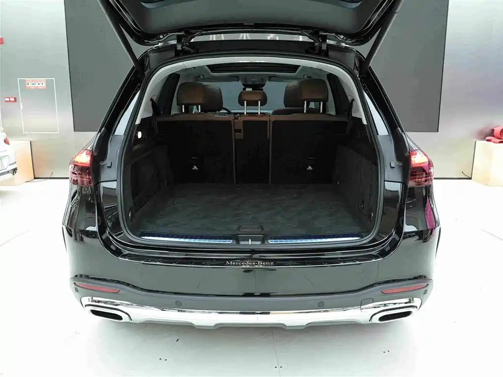 Mercedes-Benz GLE (Import) — миниатюра 20