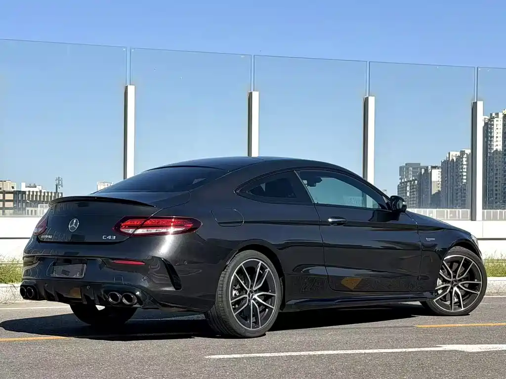 Mercedes-Benz C-Class AMG — миниатюра 3