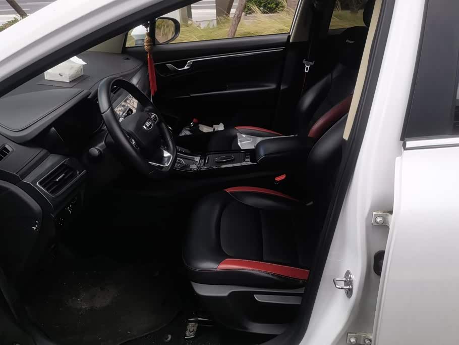 Geely Emgrand GS 1.4 л 2021 г. Белый, пробег 40900 км
