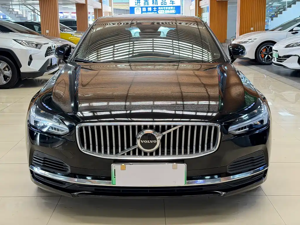 Volvo S90 PHEV — миниатюра 2
