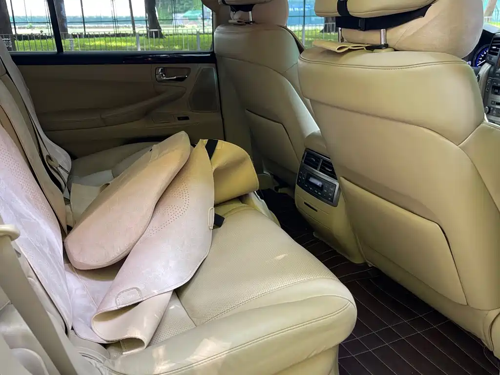 Lexus LX — миниатюра 5