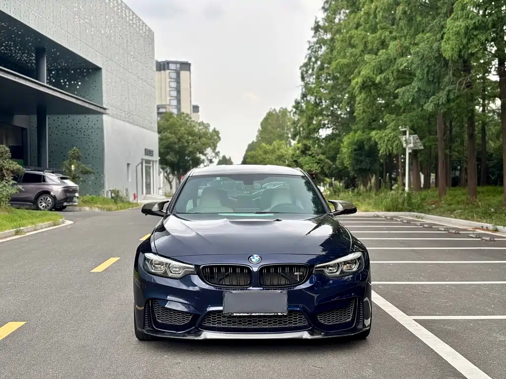 BMW M3 — миниатюра 2