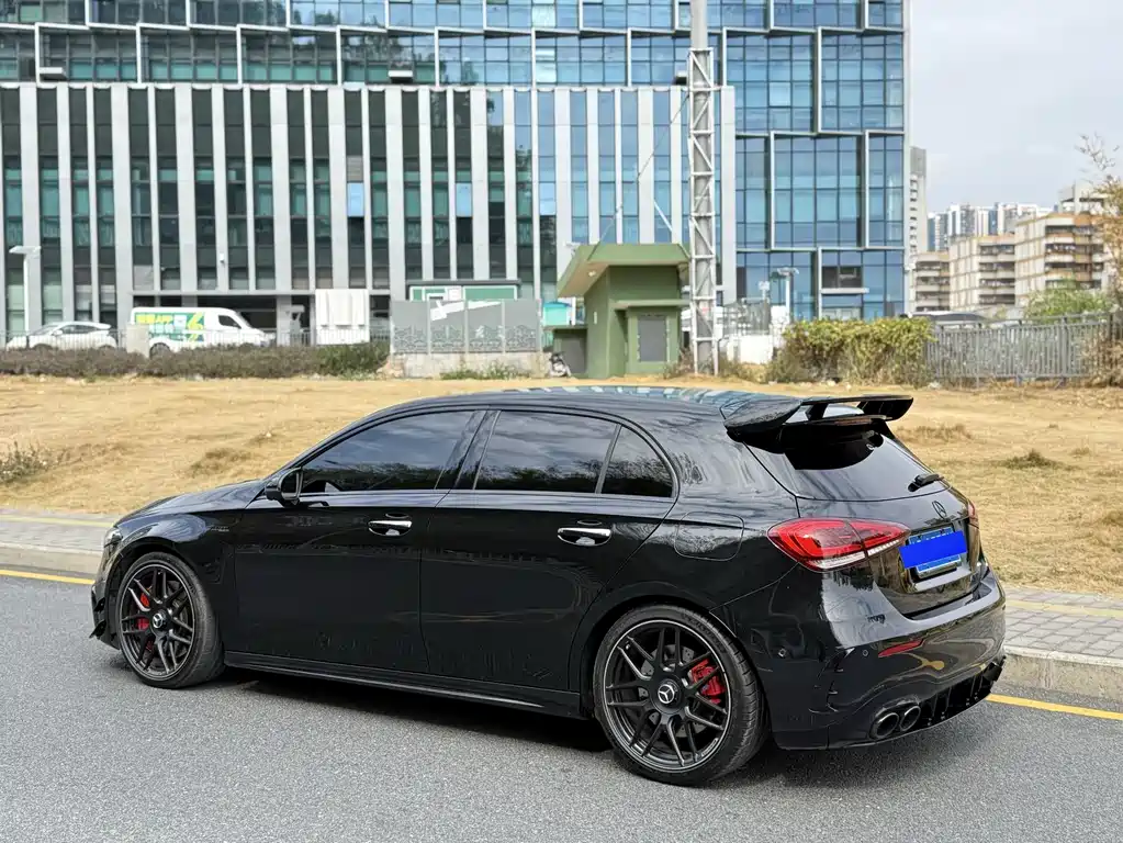 MERCEDES-BENZ A CLASS AMG