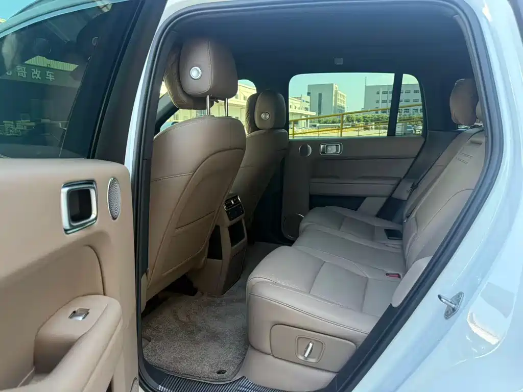 Li Auto Li L6 — миниатюра 6