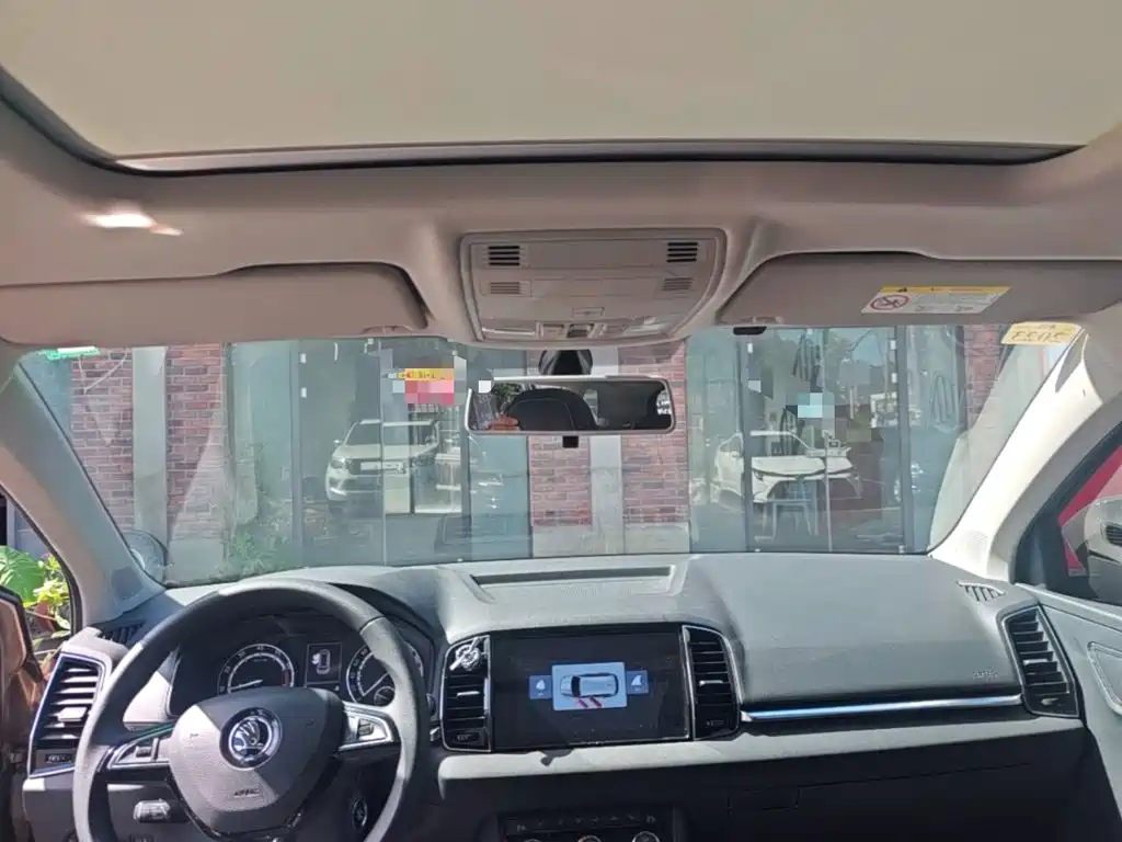 Skoda Karoq — миниатюра 9