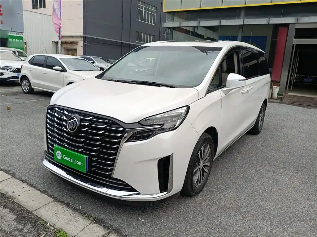 Buick GL8 2023