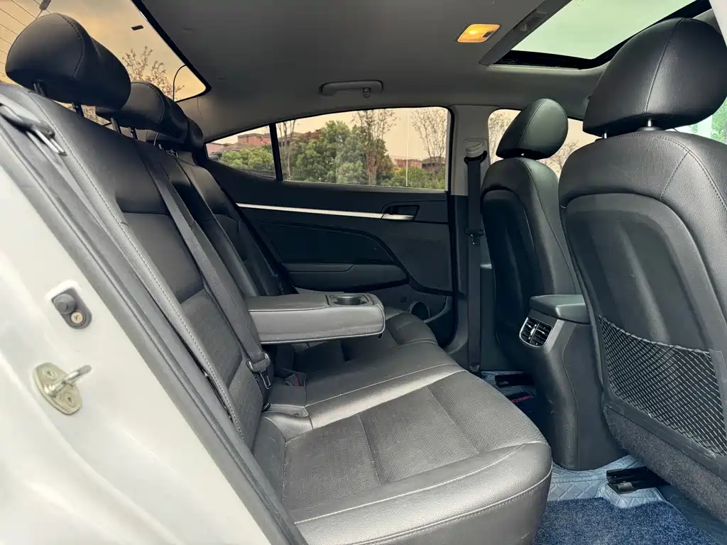 Hyundai Elantra 2020 1.5L CVT Elite