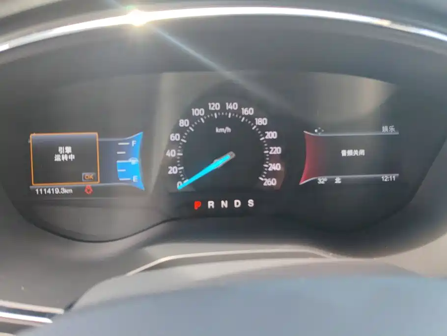 Ford Taurus — миниатюра 14