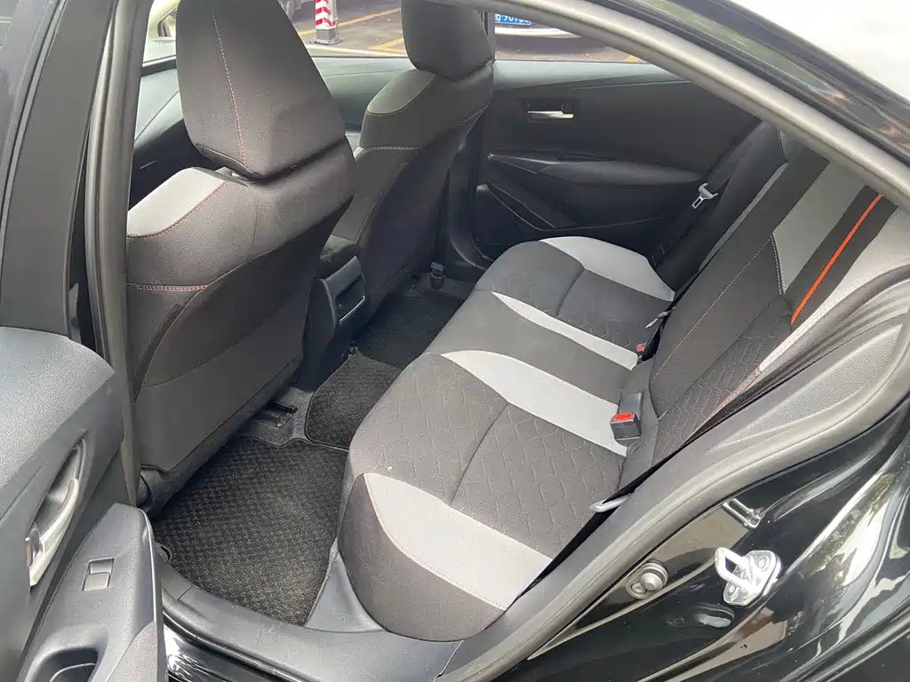 Toyota Corolla — миниатюра 10