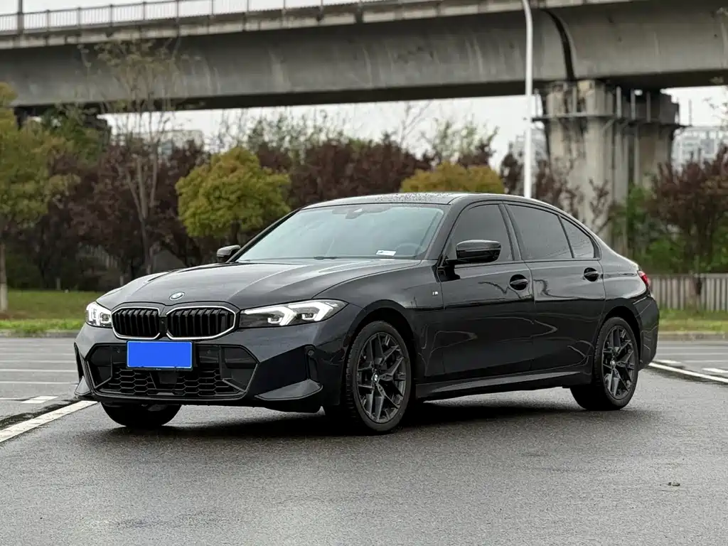 BMW 3 Series 2025