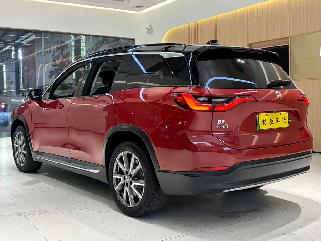 NIO NIO ES8