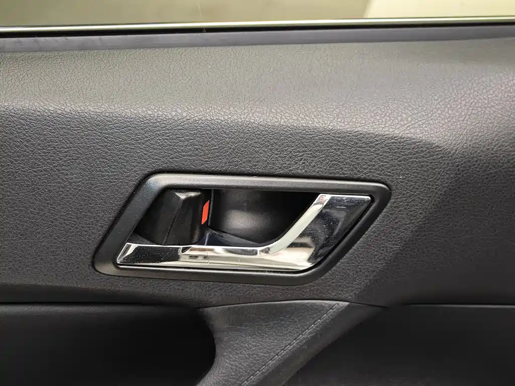 Toyota Reiz 2013 2.5S