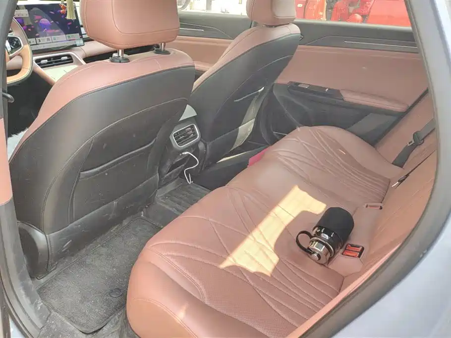 GEELY GALAXY GALAXY L6