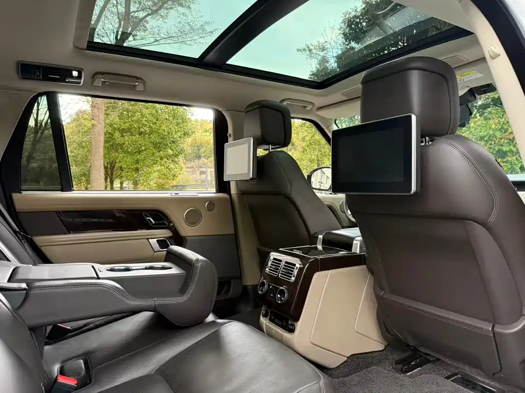 Land Rover Range Rover 2020 3.0 L6 Long Wheelbase