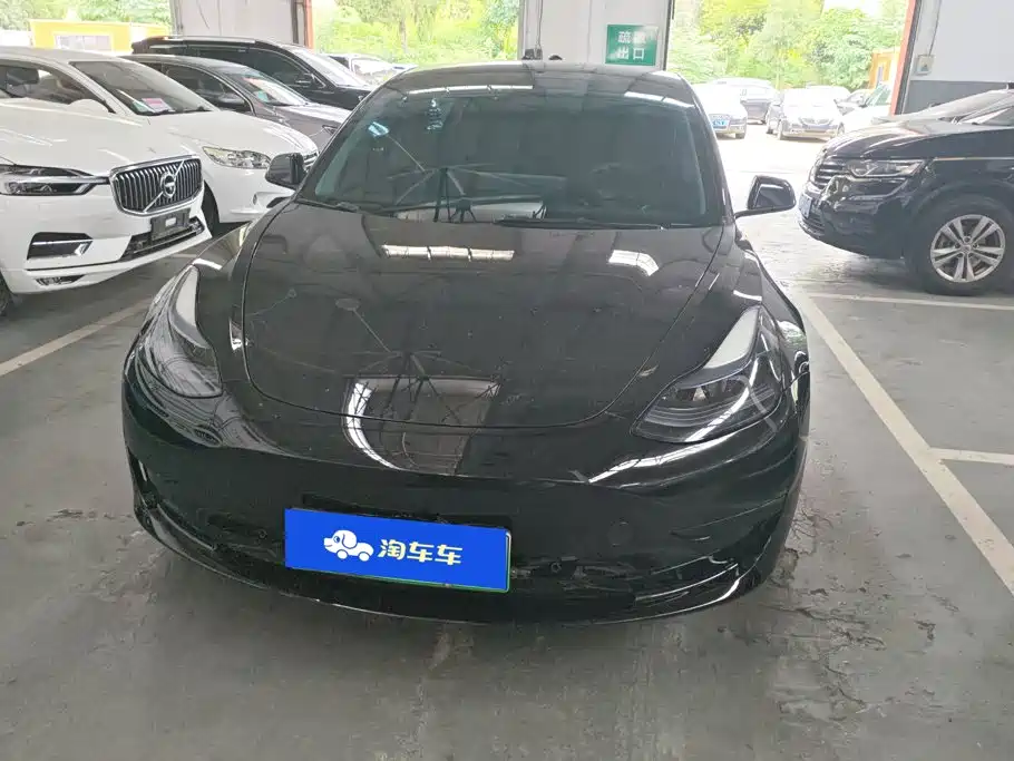 Tesla Model 3 — миниатюра 2