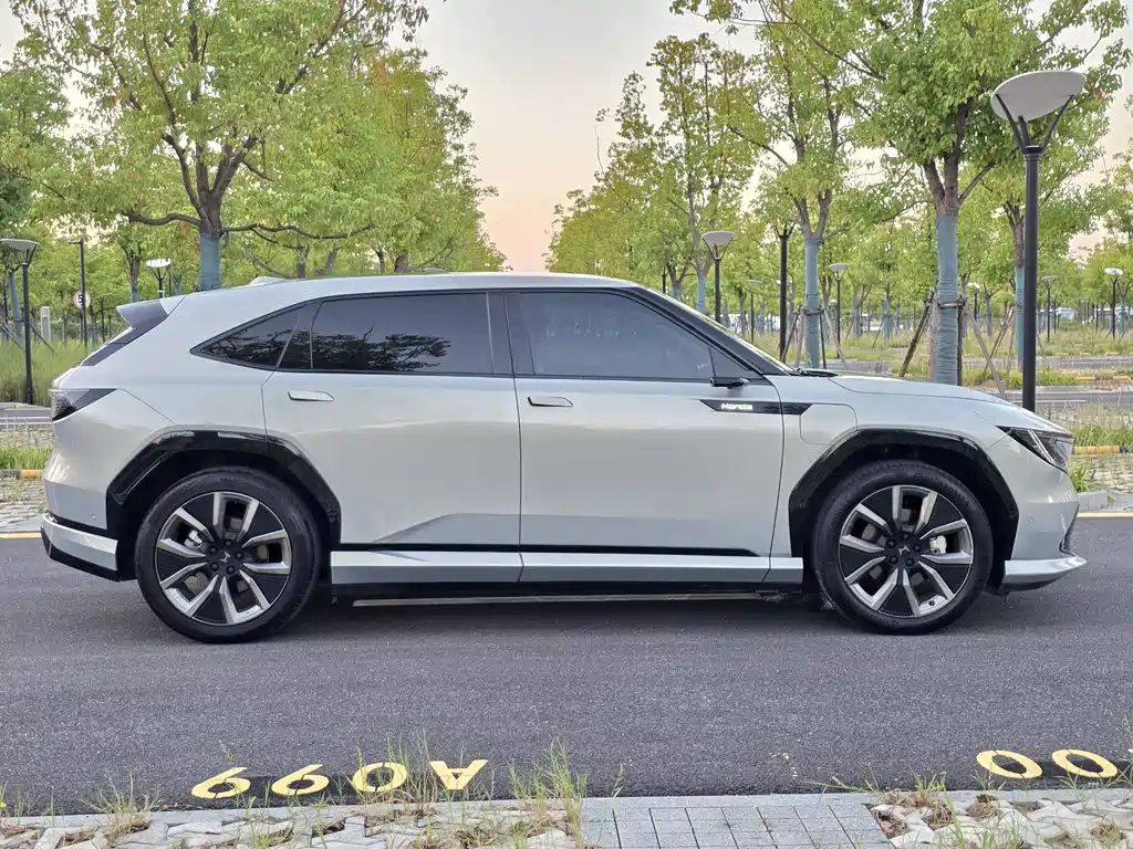 Honda Hiroyo Honda P7 — миниатюра 8