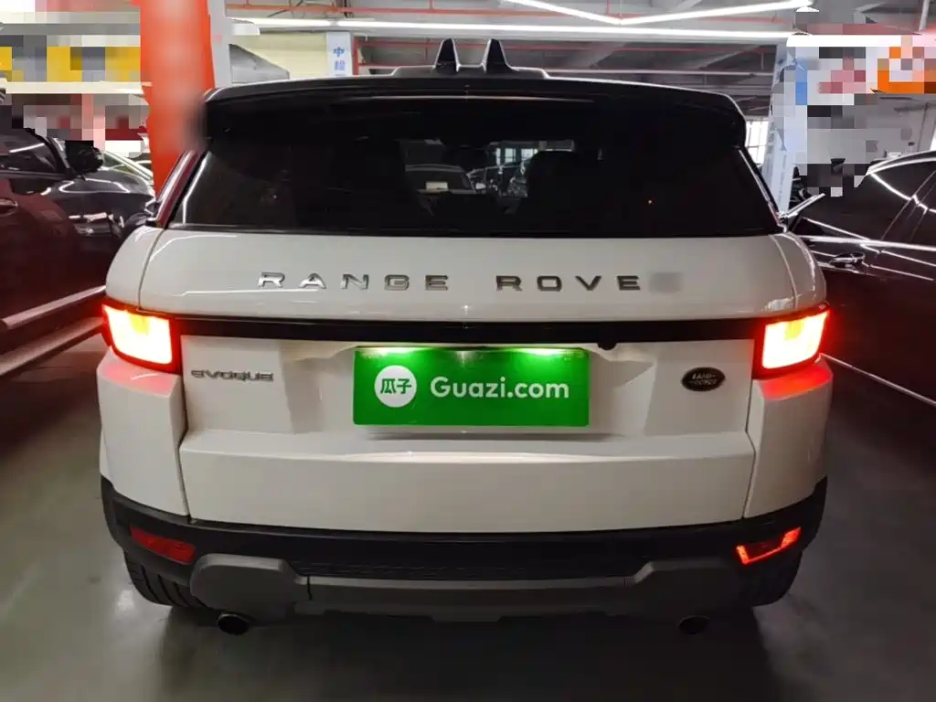 Land Rover Evoque — миниатюра 6
