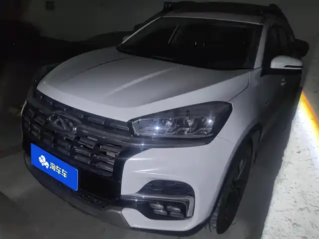 CHERY TIGGO 8