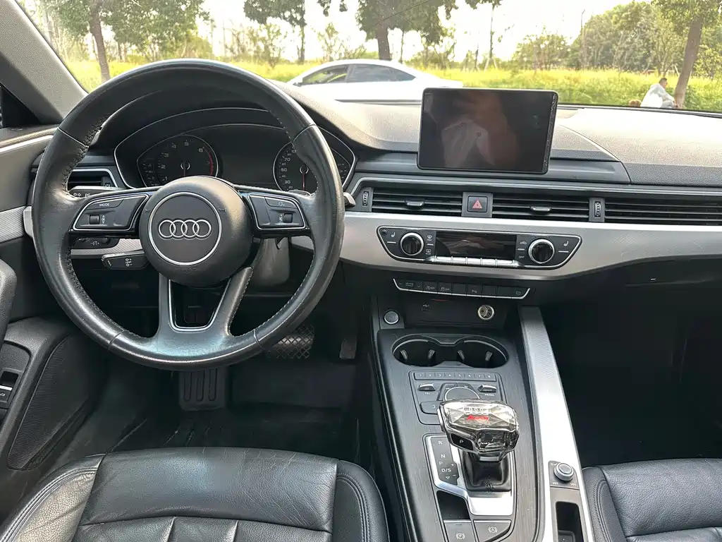 Audi A5 (Import) — миниатюра 17